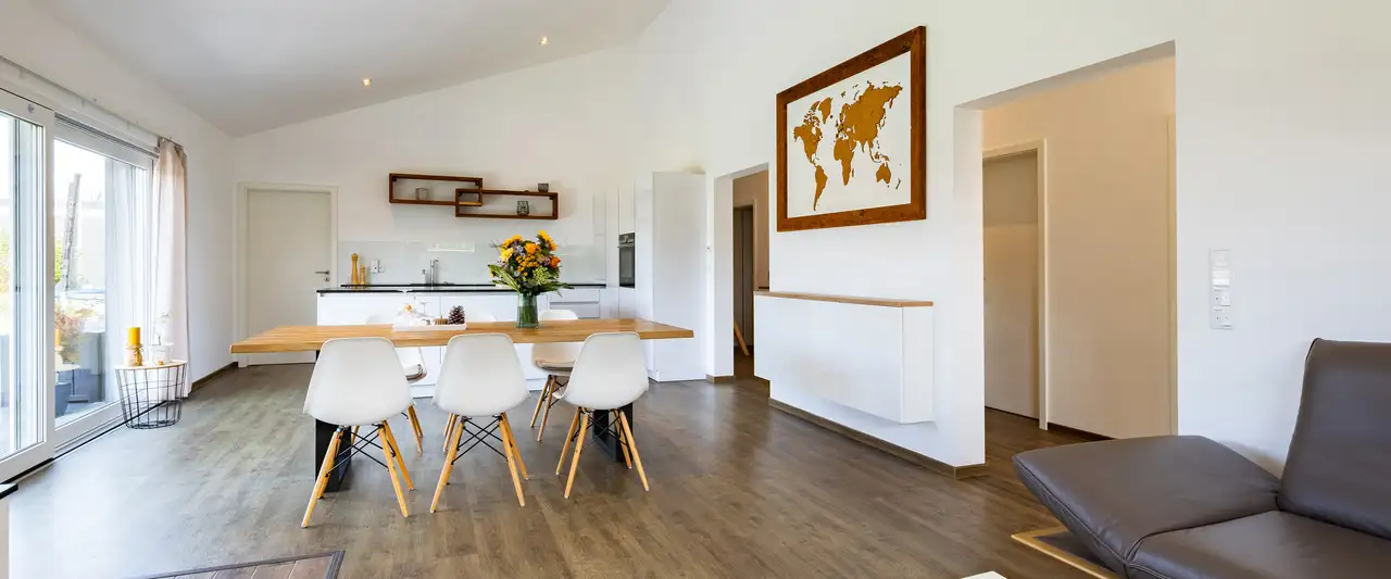 Bungalow mit versetztem Pultdach