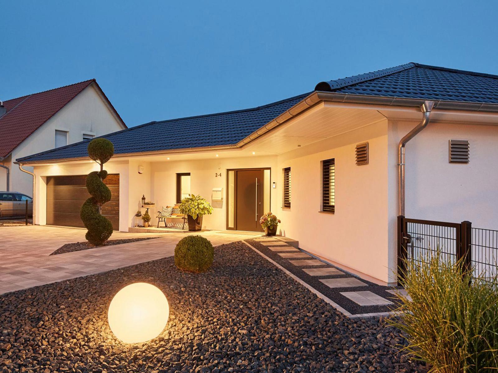 Klassischer Winkelbungalow | Bungalow Walmdach 190 | LUXHAUS Kundenhaus